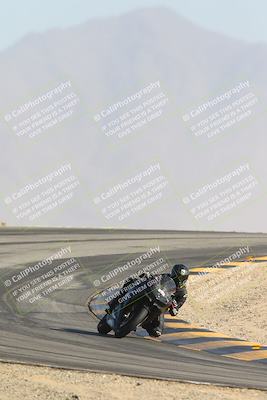 media/Jan-09-2025-Racers Edge (Thu) [[9e316ffd38]]/3-B Group/Session 4 (Turn 12 The Slide)/